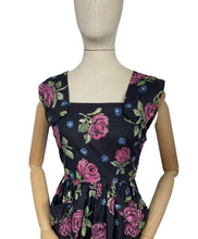 Load image into Gallery viewer, Original 1950's Classic Black Cotton Day Dress with Large Pink Roses - Bust 34 *