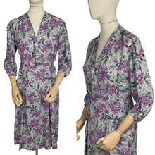 Load image into Gallery viewer, Original 1940's Volup Grey and Pink Floral Day Dress - Bust 40 42 *