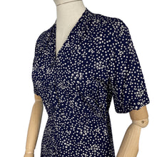 Load image into Gallery viewer, Original 1940's Classic Cotton Day Dress in Blue and White Print - Bust 38 40 *