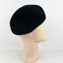 Load image into Gallery viewer, Original 1950's Inky Black Fur Felt Side Tilt Hat with Shaped Brim and Bow Trim