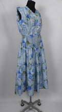Load image into Gallery viewer, 1950s Blue Roses Nylon Dress - B38/40