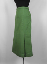 Load image into Gallery viewer, 1940s Reproduction Wool Skirt - W32 33 Maximum