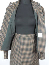 Load image into Gallery viewer, 1940s American Plaid Suit - B36