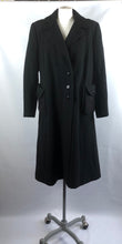 Load image into Gallery viewer, 1940s 11011 Volup Black Wool Coat - B44 46