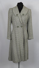 Load image into Gallery viewer, 1940s Fit and Flare Princess Coat - B37