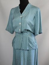Load image into Gallery viewer, 1940s Silk Dress With Peplum - B38/40
