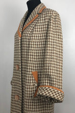 Load image into Gallery viewer, 1950s Houndstooth Check Coat in Orange, Black and Cream - B38/39