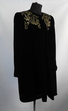Load image into Gallery viewer, 1940s Black Velvet Evening Jacket with Soutache and Sequins - B38/40