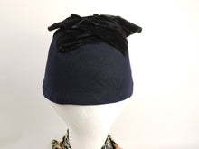 Load image into Gallery viewer, 1930s Navy Felt and Black Velvet Beaded Evening Hat
