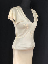 Load image into Gallery viewer, 1940's Yellow Celanese Nightdress - B34