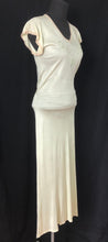 Load image into Gallery viewer, 1940s Green Celanese Nightdress - B34