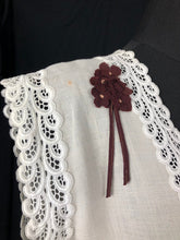 Load image into Gallery viewer, 1940s Walpoles of London Cream Linen Day Dress - B36/38