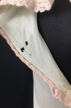 Load image into Gallery viewer, 1940s Green Celanese Nightdress - B34