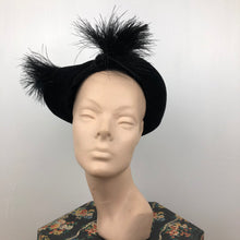 Load image into Gallery viewer, Original 1920s or 1930s Black Fur Felt and Ostrich Feather Hat - Deco - Flapper