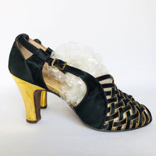 Load image into Gallery viewer, 1940s Russell & Bromley Black and Gold Evening Shoes - UK 3 3.5