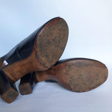 Load image into Gallery viewer, Original 1940s Brevitt Navy Leather Sling Back Peep Toe Shoes - UK 3 3.5 *