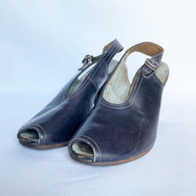 Load image into Gallery viewer, Original 1940s Brevitt Navy Leather Sling Back Peep Toe Shoes - UK 3 3.5 *