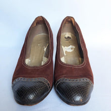 Load image into Gallery viewer, Original 1940s Chestnut Suede and Brown Leather Court Shoes - UK 3 3.5
