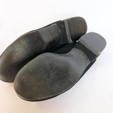 Load image into Gallery viewer, 1940s Velvet Step Black Suede Flat Shoes - UK 3.5 or 4