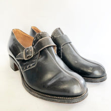 Load image into Gallery viewer, CC41 1940s Black Leather Walking Shoes with Buckle - UK 5