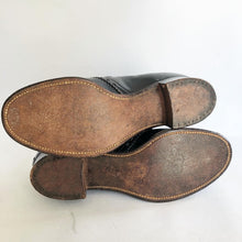 Load image into Gallery viewer, CC41 1940s Black Leather Walking Shoes with Buckle - UK 5