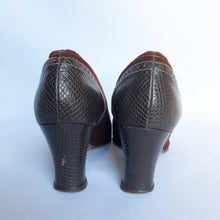 Load image into Gallery viewer, Original 1940s Chestnut Suede and Brown Leather Court Shoes - UK 3 3.5