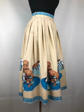 Load image into Gallery viewer, 1950s Novelty Print Puppy and Hat Border Print Skirt - Waist 23" 24" - Charming Piece