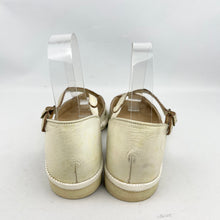 Load image into Gallery viewer, Original 1950’s Cream Leather Summer Sandals - UK 4