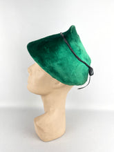 Load image into Gallery viewer, Original 1950's Bonnet Style Hat in Vibrant Green Velvet with Black Trim