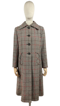 Load image into Gallery viewer, Fabulous Vintage 1970's does 1940's Houndstooth Check Wool Coat in Black, White and Red - Bust 34 35 36