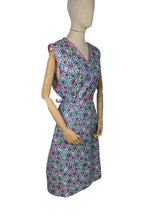 Load image into Gallery viewer, Original 1940's Volup Floral Cotton Apron - Deadstock - Would Make A Great Summer Dress - Bust 46 48