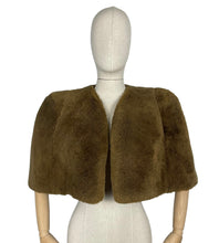 Load image into Gallery viewer, Original 1940's Fluffy Beaver Lamb Fur Cape - Great Boxy Design - Vintage Fur Cape