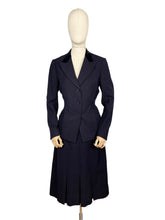 Load image into Gallery viewer, Original 1940's Dark Blue Single Breasted Wool Suit by Marcus of London - Bust 36 38