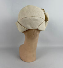 Load image into Gallery viewer, Original 1920's 1930's Fine Straw Cloche Hat in Cream - Perfect For Summer