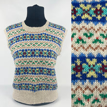 Load image into Gallery viewer, Original 1940s Fair Isle Slipover - Charming Vintage Jumper - Bust 35 36 37