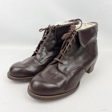 Load image into Gallery viewer, Original 1940's Chocolate Brown Glace Leather Real Fur Lined Lace Up Boots - UK 5.5 6
