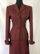 Load image into Gallery viewer, 1940s Black and Red Check Suit in Fine Wool - 36 38