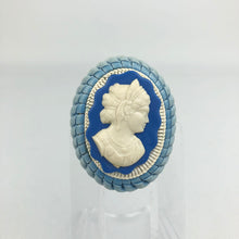 Load image into Gallery viewer, Original 1940's Make Do and Mend "Telephone Wire" Cameo Brooch