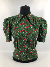 Load image into Gallery viewer, 1940s Reproduction Christmas Blouse in Riley Blake Cotton - Bust 34" 36"
