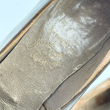 Load image into Gallery viewer, Original 1920s or 1930s Brown Leather Shoes with Beaded Trim - UK Size 6 6.5