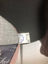 Load image into Gallery viewer, 1940s 1950s Volup Grey Wool Lady Scott Jacket - B44 46