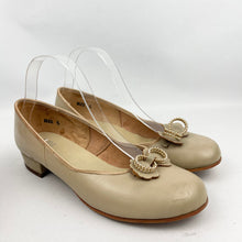 Load image into Gallery viewer, Original 1950's Dark Beige Leather Shoes with Gold Tone Trim - UK 6