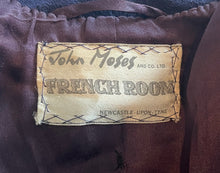 Load image into Gallery viewer, Exceptional 1940s French Navy Coat with Balloon Sleeves - Bust 36