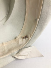 Load image into Gallery viewer, 1930s Cream Felt and Leather Fedora