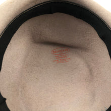 Load image into Gallery viewer, 1940s Grey Felt Hat with Double Bow Trim in Black