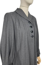 Load image into Gallery viewer, Original 1940's Charcoal Grey Lightweight Wool Coat by Harella - Bust 34 36 *
