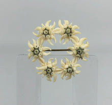 Load image into Gallery viewer, Vintage 1930s 1940s Off-White Carved Edelweiss Circlet Brooch