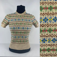 Load image into Gallery viewer, Original 1940s Fair Isle Jumper - Charming Vintage Knit - Bust 32 33