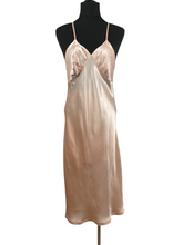 Load image into Gallery viewer, Original 1940's CC41 Matching Set with French Knickers and Slip - Bust 36