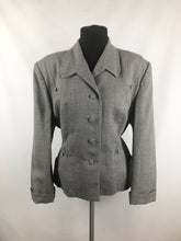 Load image into Gallery viewer, 1940s 1950s Volup Grey Wool Lady Scott Jacket - B44 46